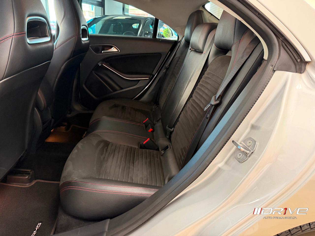 MERCEDES CLA (C/X117) CLA 200 d 4Matic A...