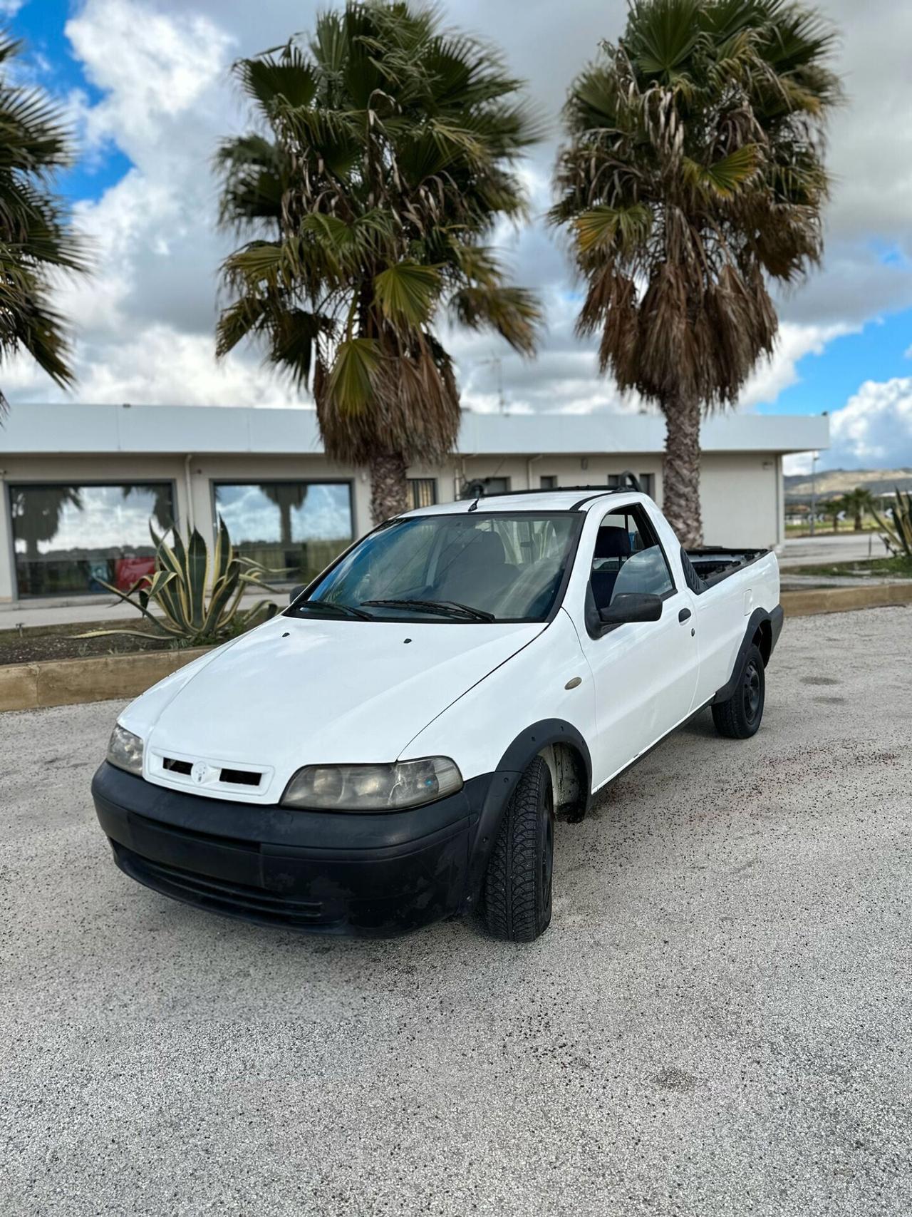 Fiat Strada 1.9 JTD Pick-up
