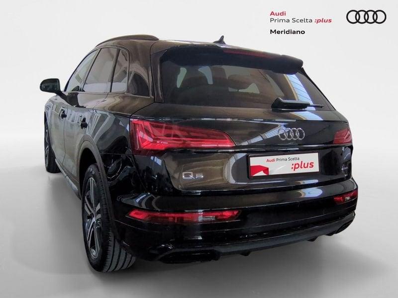 Audi Q5 40 TDI Identity Black quattro S tronic