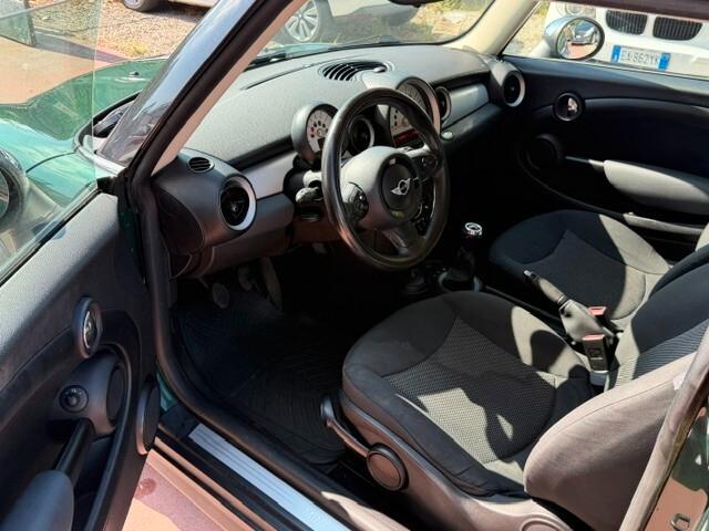 Mini 1.6 16V One (55kW)