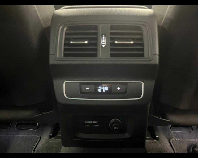 AUDI Q5 35 TDI S tronic Business Advanced