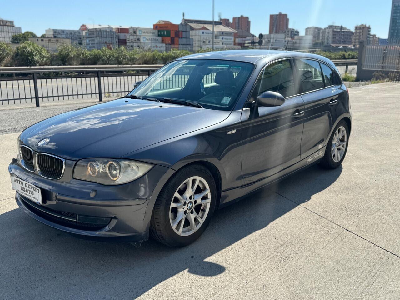 Bmw 116 5P. Futura 122 CV 2008 pelle Pak m