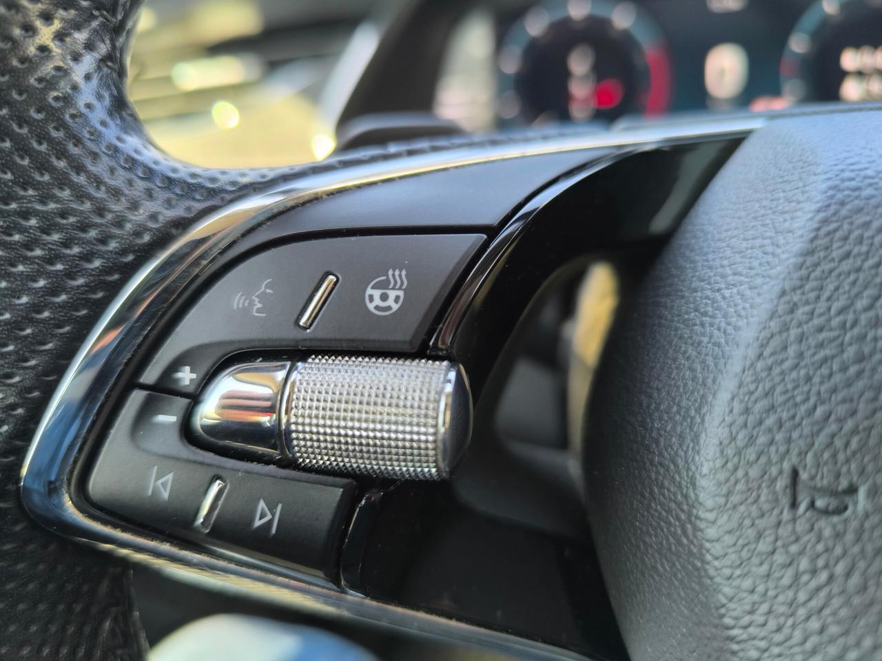 Skoda Octavia 1.5 e-TEC DSG Wagon Style