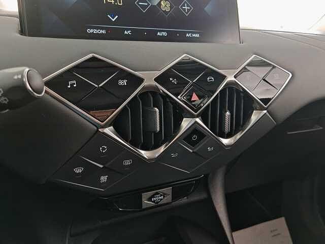 DS DS 3 DS 3 Crossback BlueHDi 130 aut. So Chic