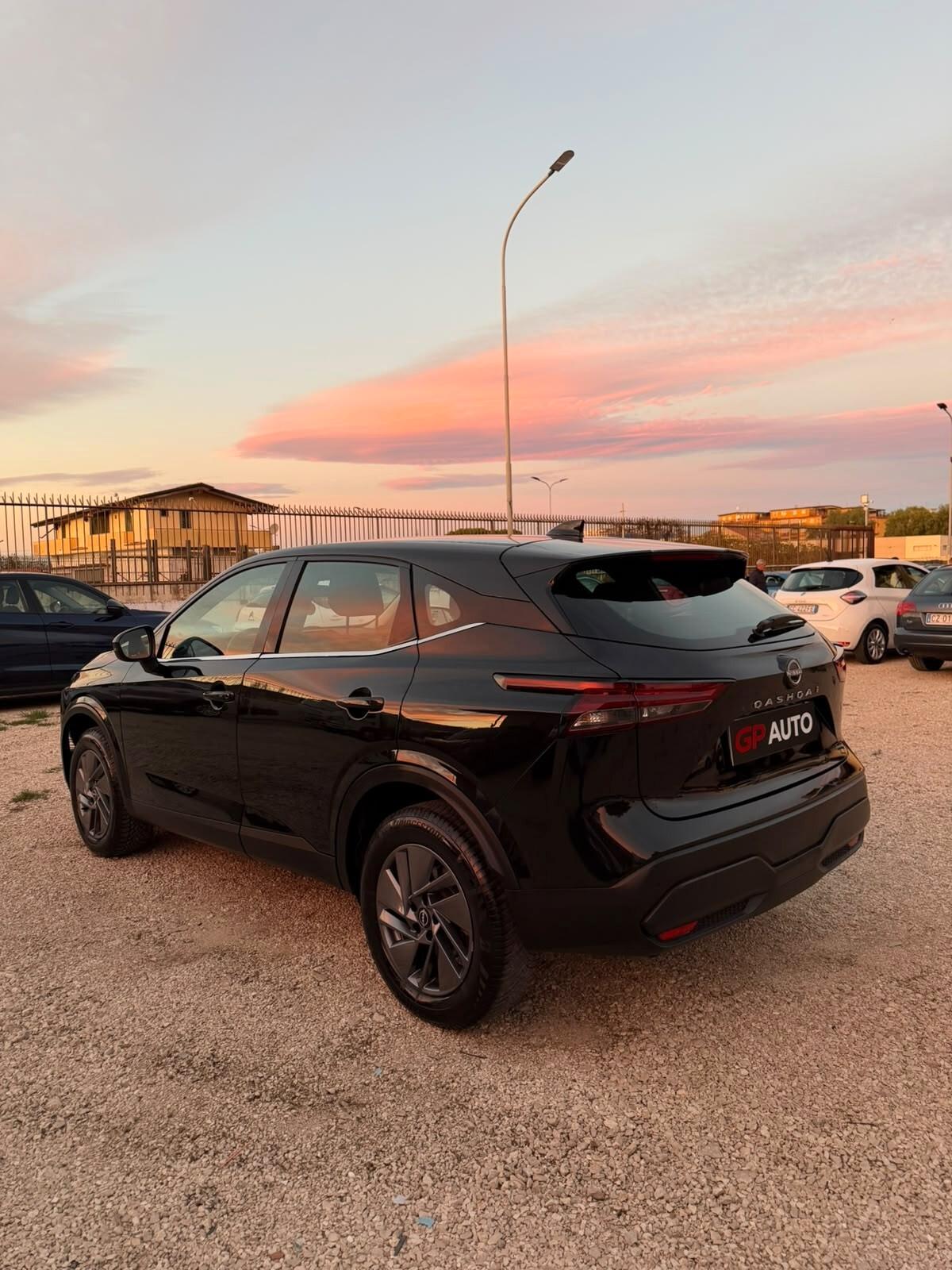Nissan Qashqai MHEV 140 CV Business