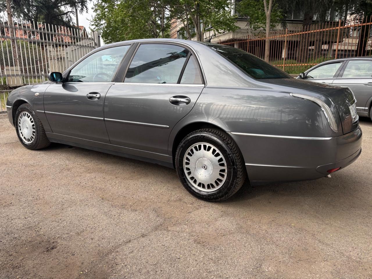 Lancia Thesis 2.4 JTD Executive
