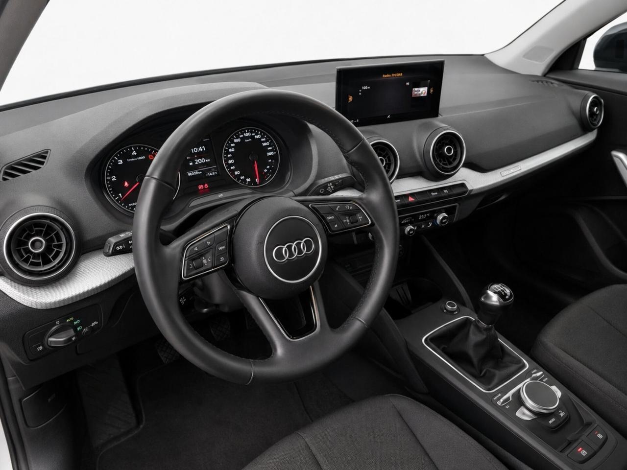 Audi Q2 30 TDI Business