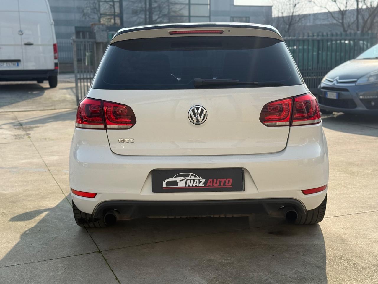 Volkswagen Golf GTI 2.0 TSI 5p.
