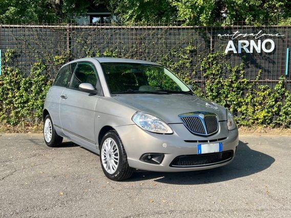 LANCIA Ypsilon 1.4 16V Oro Bianco