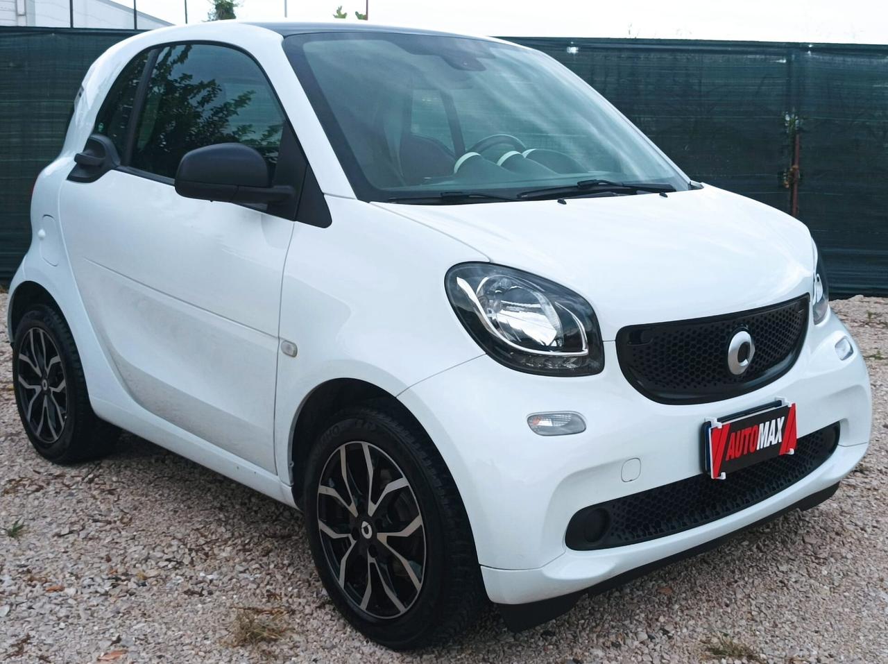 Smart ForTwo 70 1.0 black passion