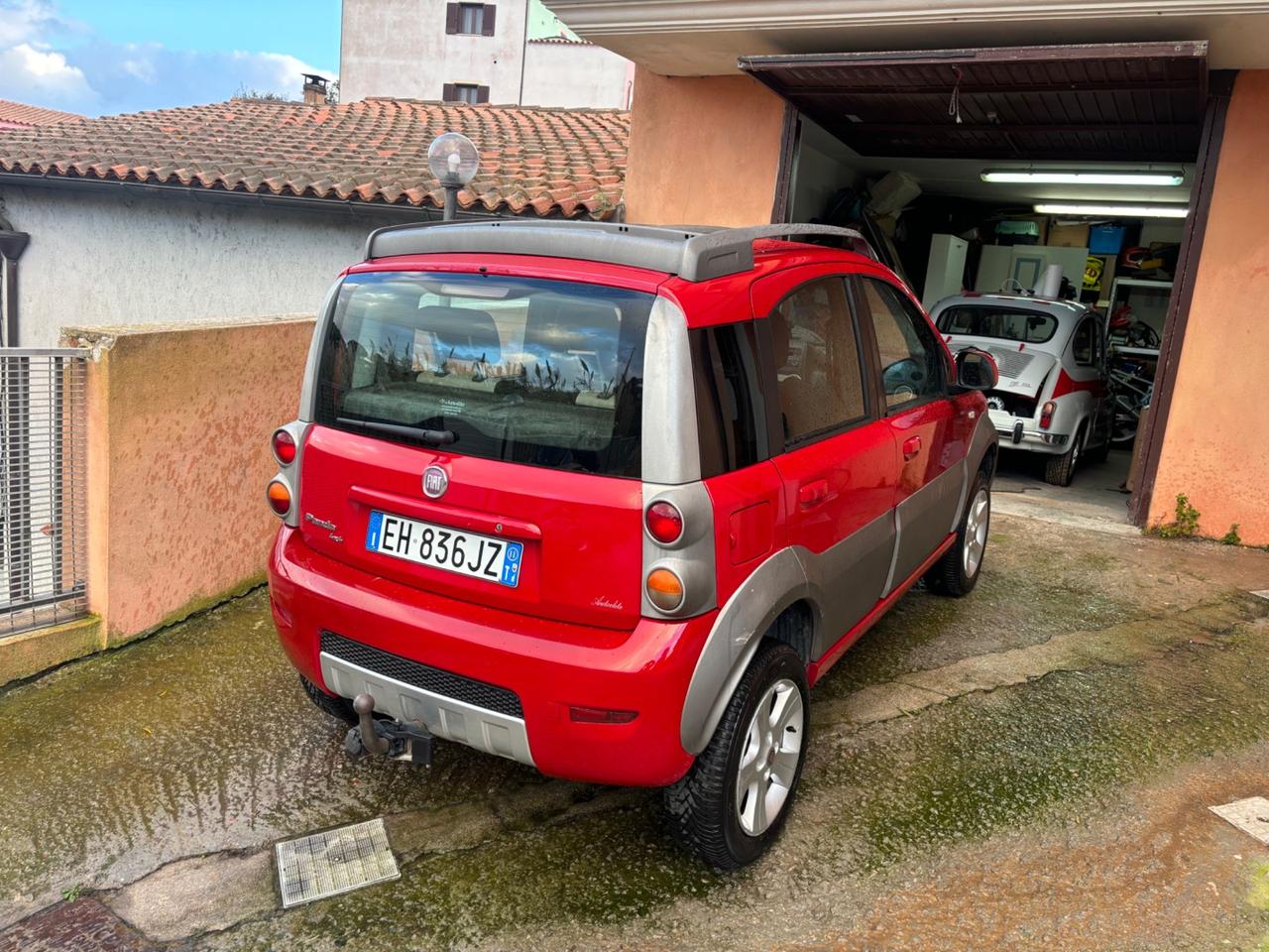 Fiat Panda 1.3 MJT 16V DPF 4x4 Cross serie speciale gancio traino di serie