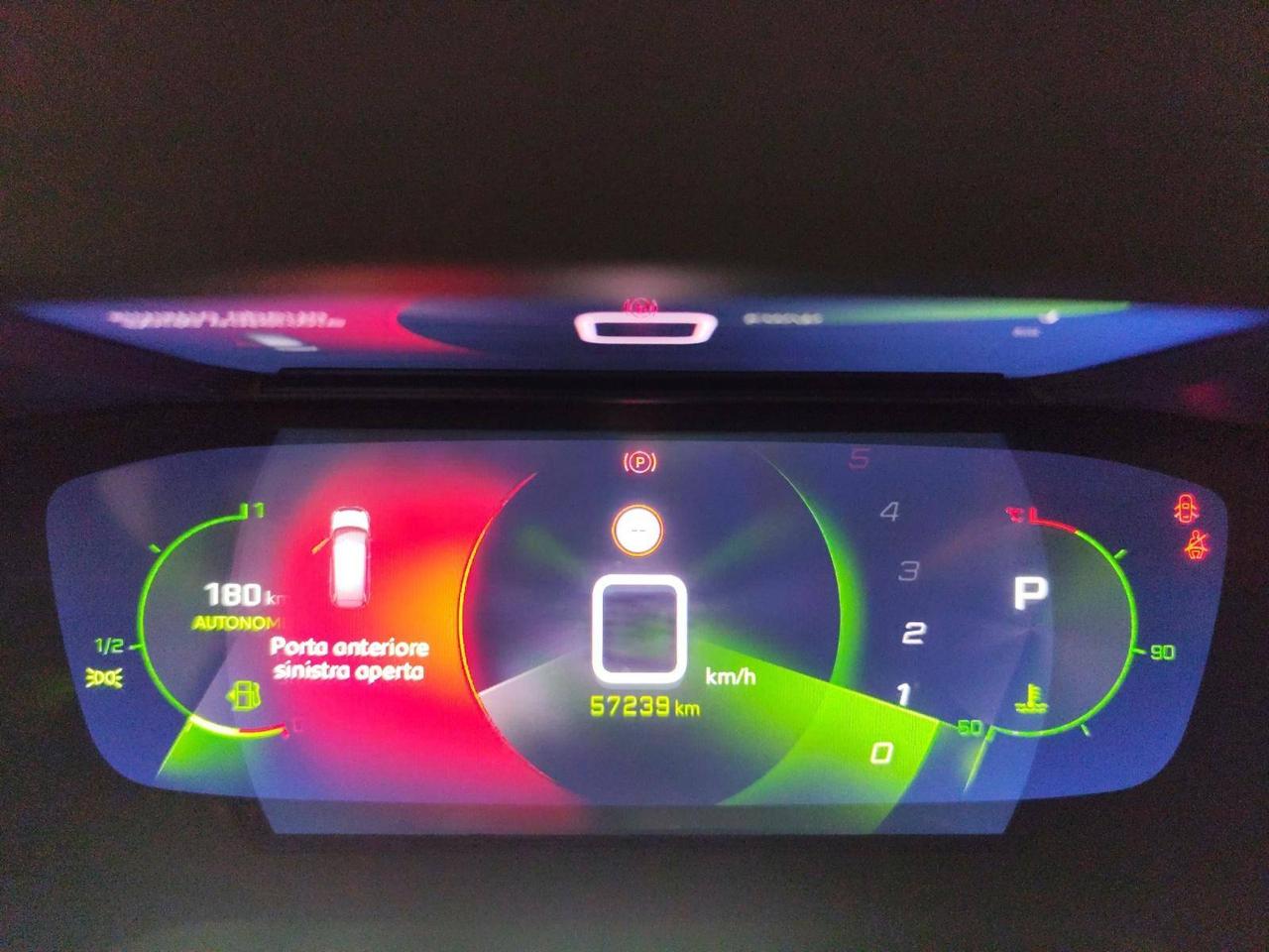 Peugeot 2008 1.5 bluehdi GT Pack 130cv