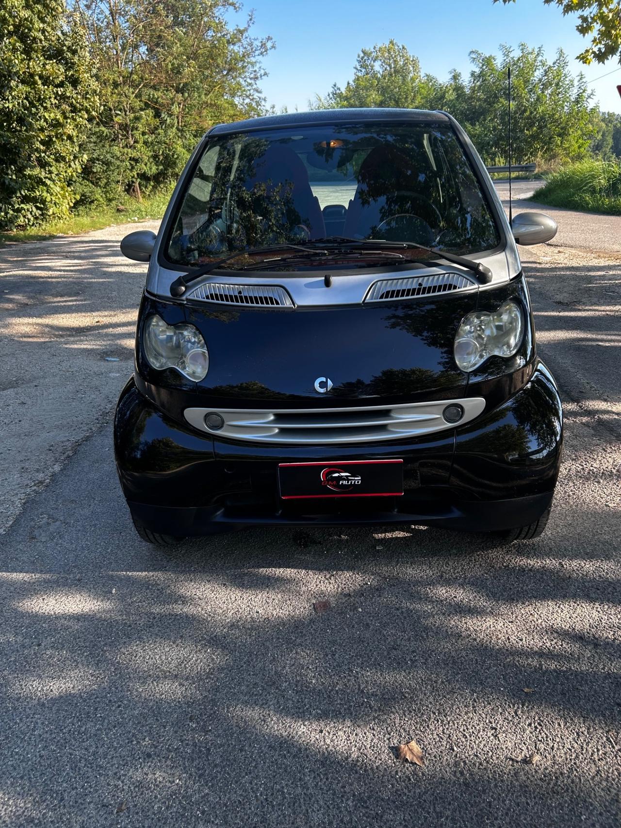 Smart ForTwo 700 coupé pure (37 kW)