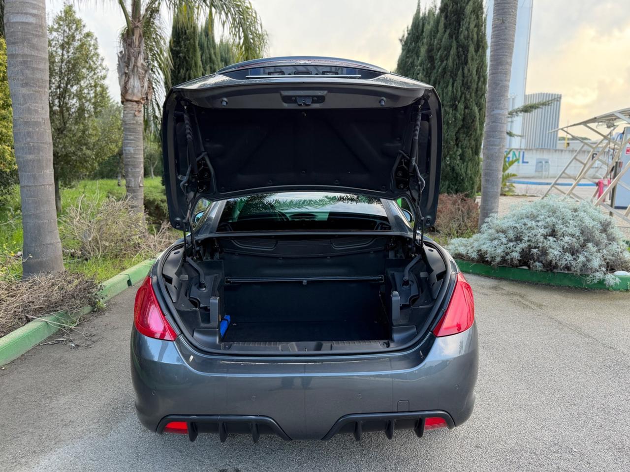 Peugeot 308 CC 1.6 THP 156CV aut. Féline