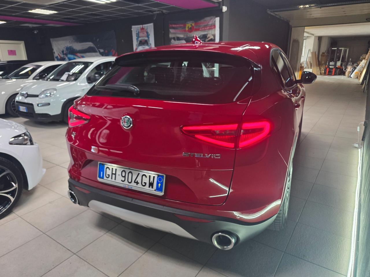 Alfa Romeo Stelvio 2.2 Turbodiesel 190 CV AT8 Q4 Business