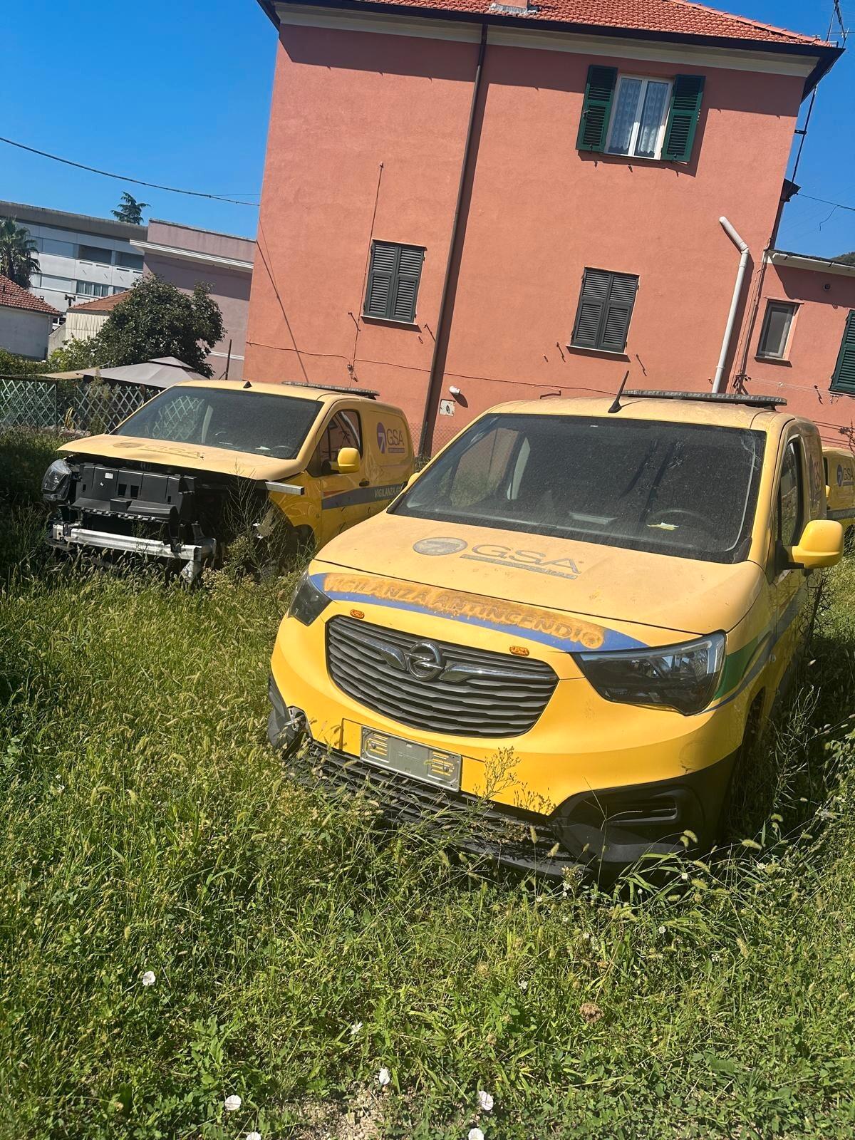 3 FURGONI OPEL COMBO