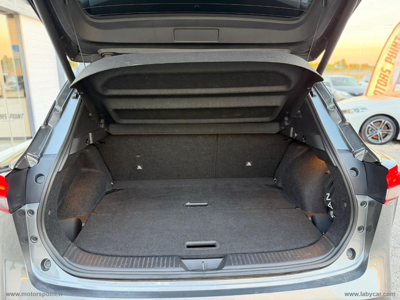 NISSAN Qashqai MHEV 140 CV Tekna
