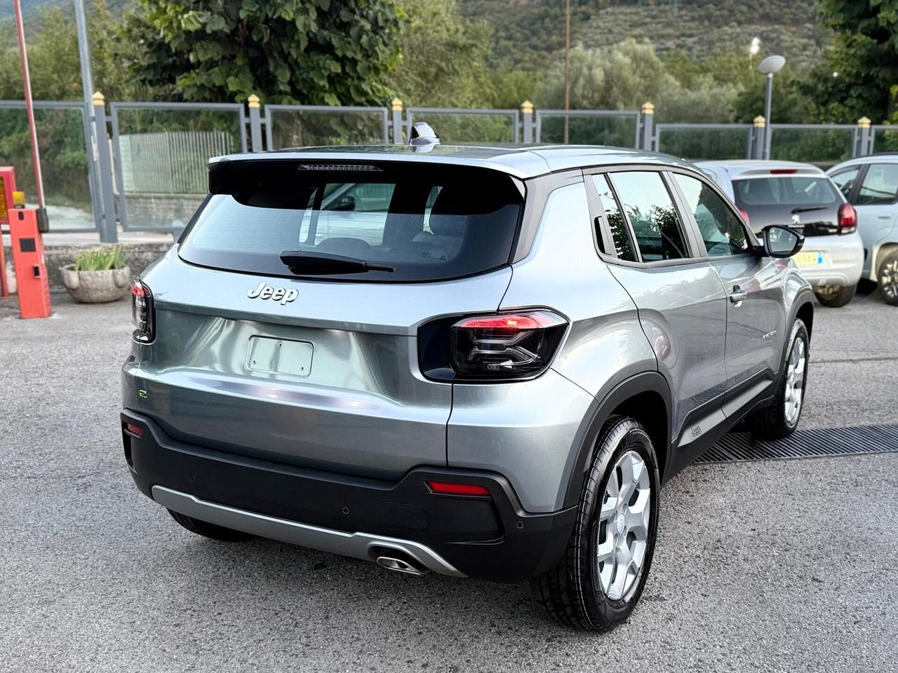 Jeep Avenger 1.2 Hybrid 110 CV Altitude