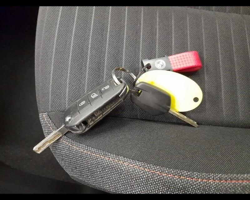 Peugeot 208 II 2019 1.2 puretech Active s&s 75cv