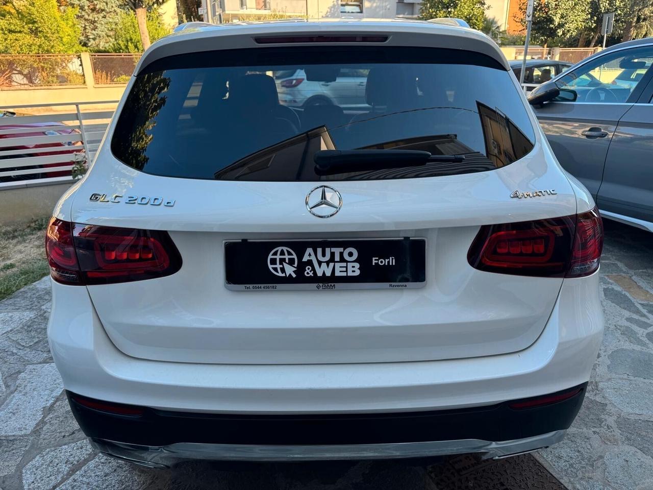 MERCEDES GLC 200 d 4MATIC SPORT