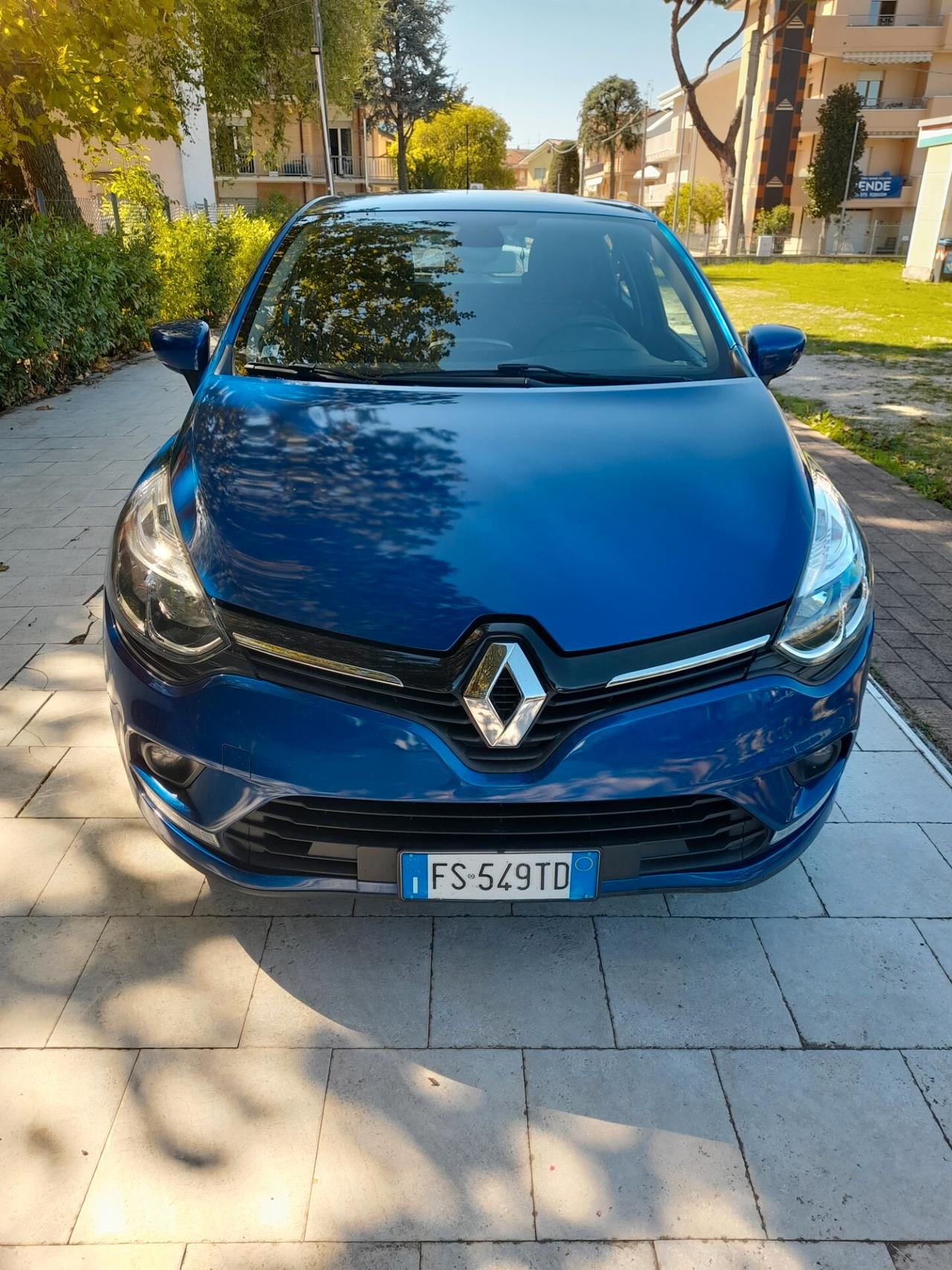 Renault Clio dCi 8V 75 CV 5 porte