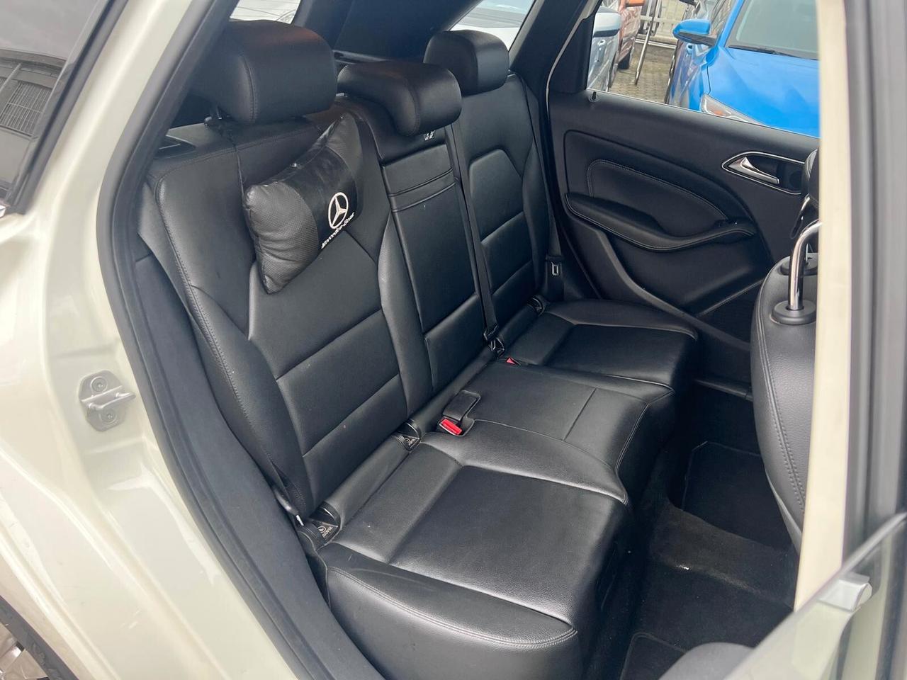 Mercedes-benz B 180 d Premium