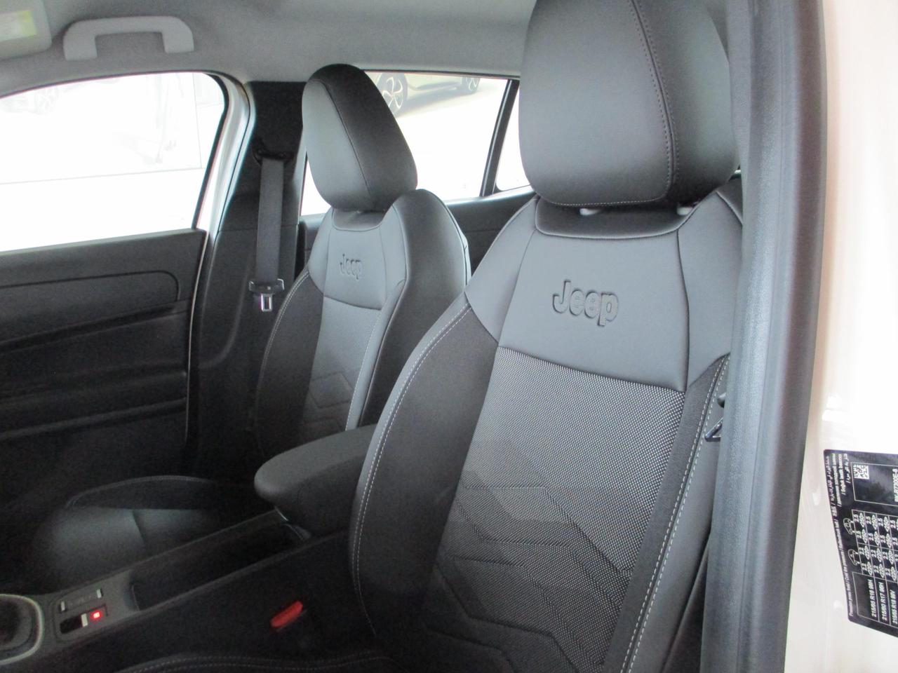 Jeep Avenger 1.2 Turbo Altitude - CarPlay/CruiseAdattivo