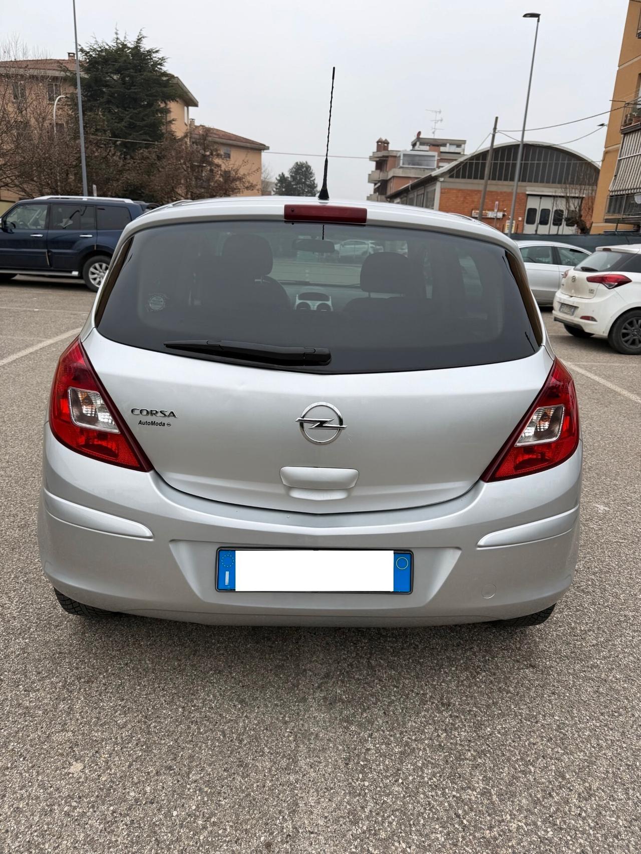 Opel Corsa 1.2 Gpl - NEOPATENTATI - 12 MESI DI GARANZIA -
