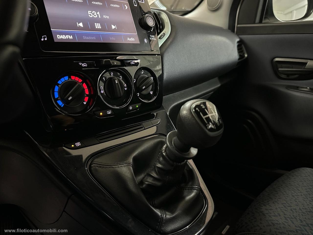 LANCIA Ypsilon 1.0 FireFly 5p.S&S Hybryd Gold TELECAMERA - MODELLO 2023