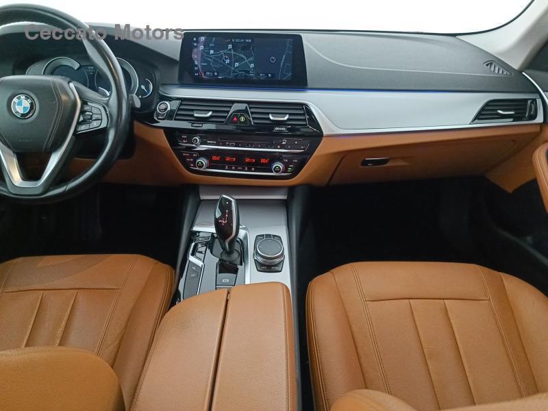 BMW Serie 5 Touring 520 d Business Steptronic
