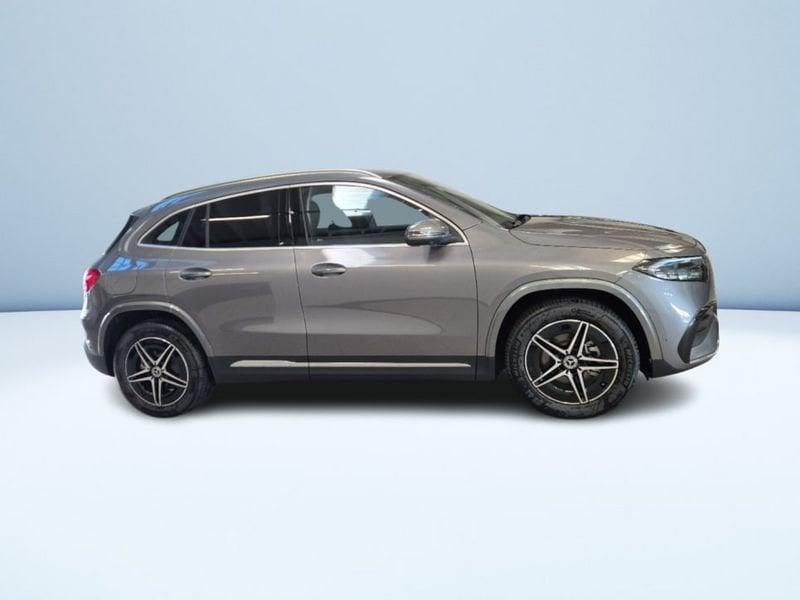 Mercedes-Benz EQA 300 4Matic AMG Line Advanced Digital Edition