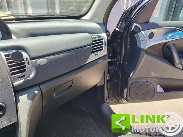 LANCIA Ypsilon 1.2 69 CV PLATINUM GPL