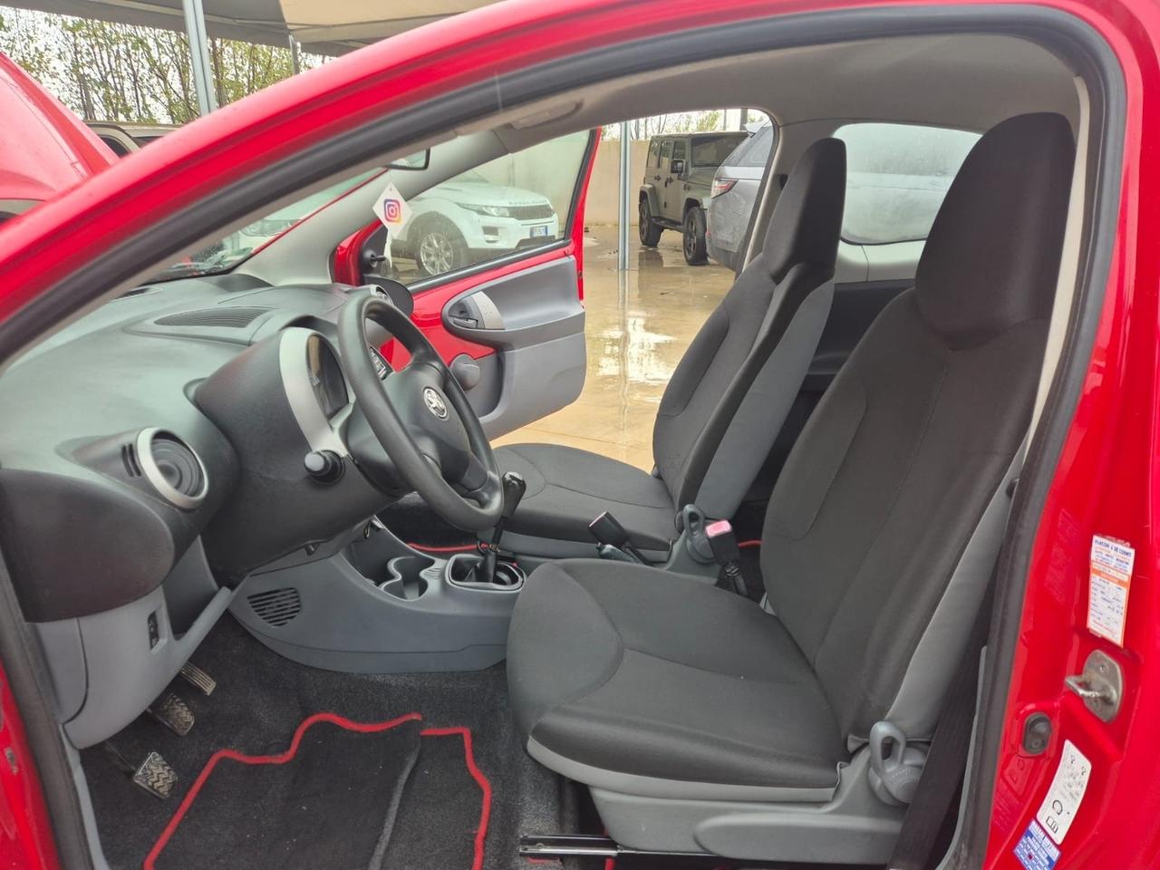 Toyota Aygo 1.0 12V VVT-i 3 porte Sol