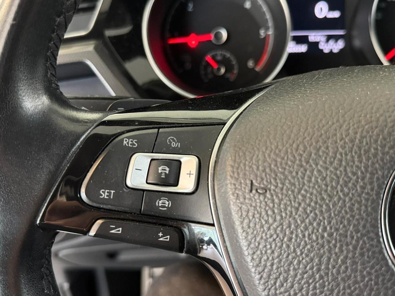 Volkswagen Touran 2.0 TDI 150 CV SCR DSG Join BlueMotion Tech.