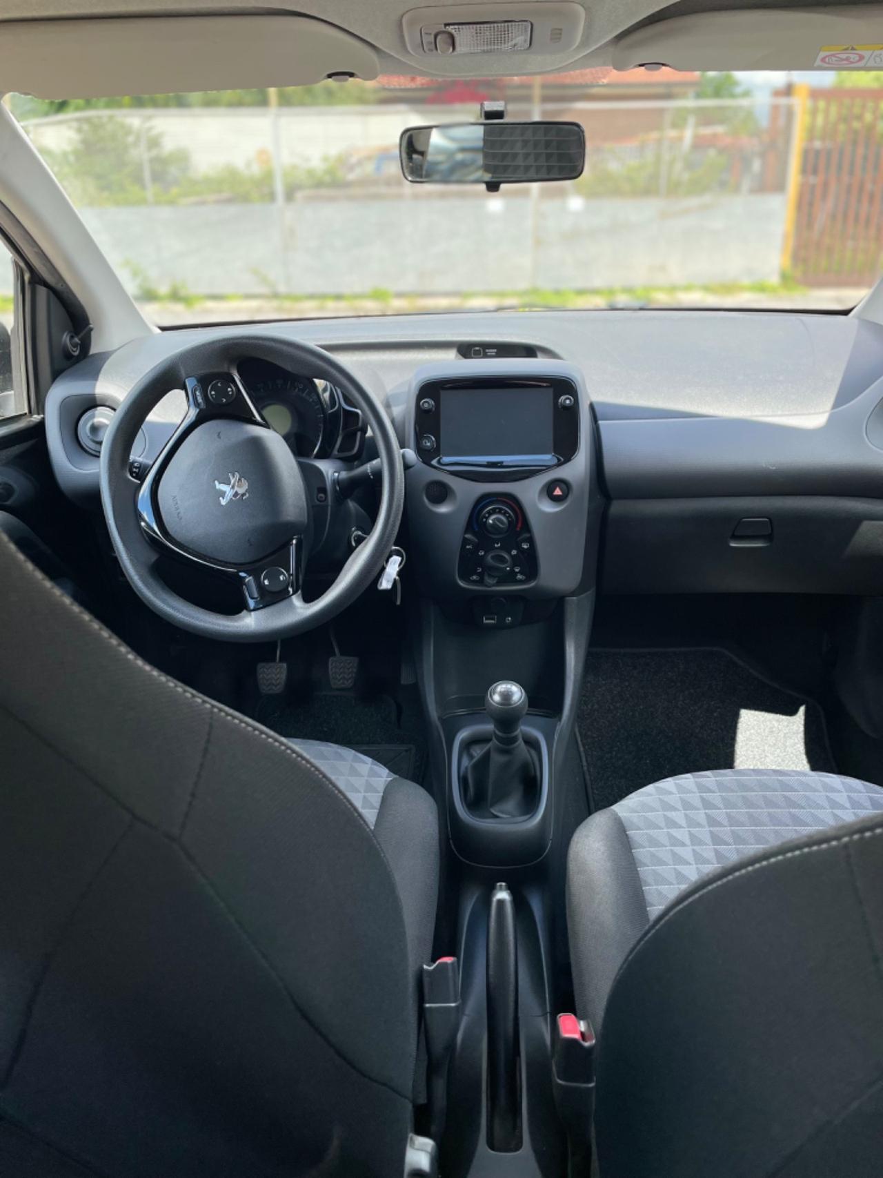Peugeot 108 VTi 72 S&S 5 porte Allure