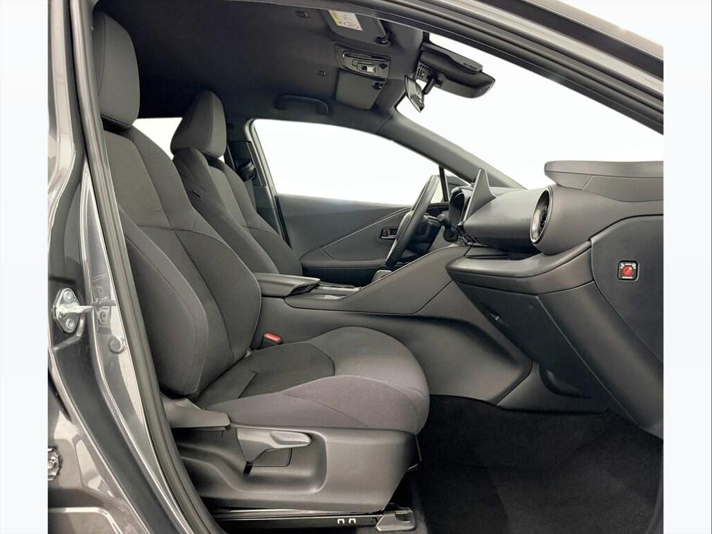 Toyota C-HR 2.0 PHEV Trend FWD E-CVT