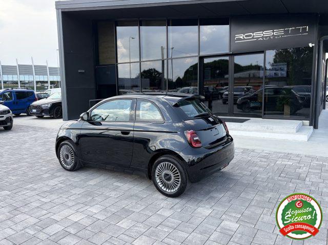 FIAT 500 Hybrid ICON anche neopatentati