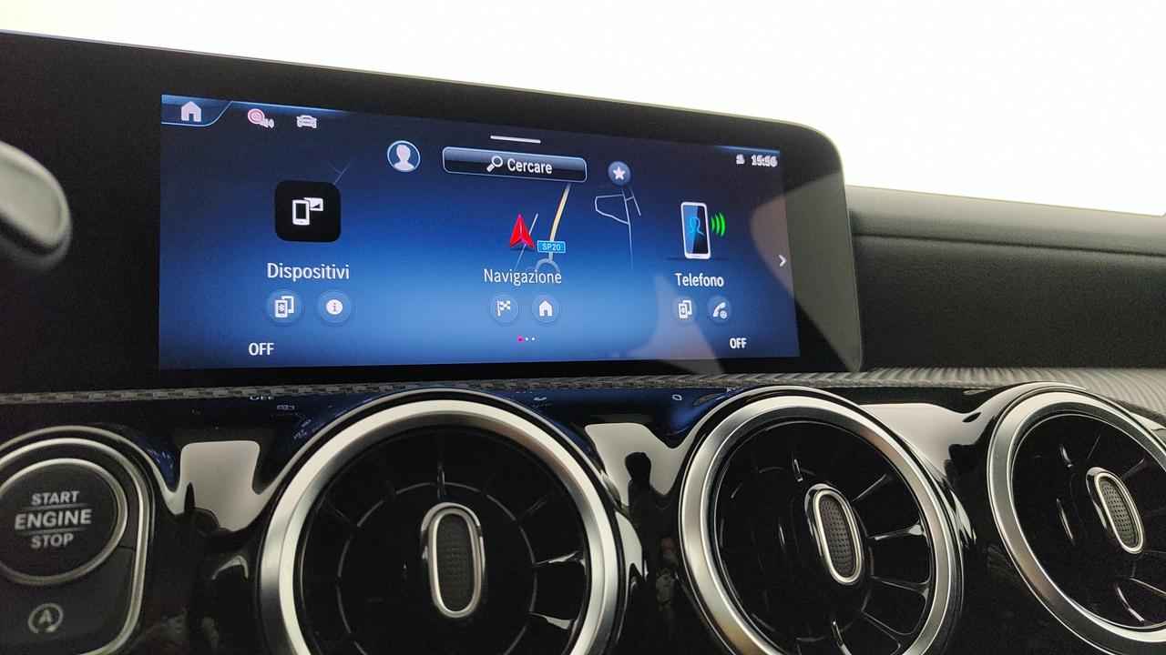 Mercedes-Benz CLA Shooting Brake 180 d Advanced auto