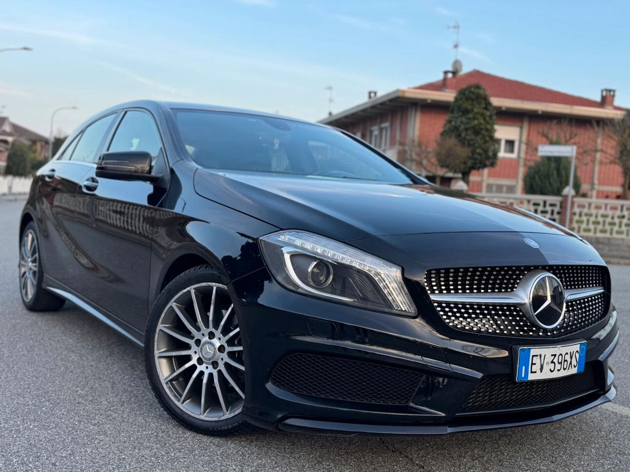 Mercedes-benz A 200 PAK AMG 70.000KM EURO6
