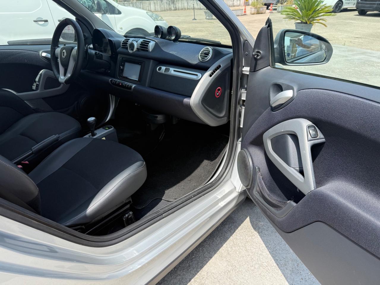 Smart ForTwo 1000 52 kW MHD coupé passion