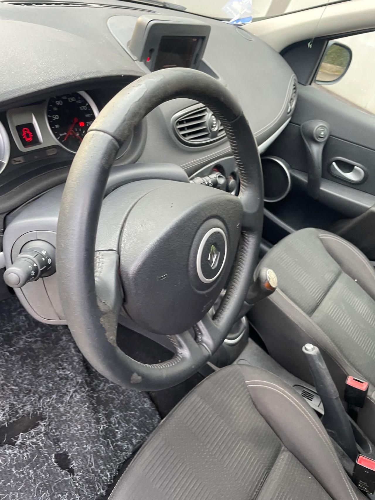 Renault Clio 1.2 16V 5 porte GPL Dynamique