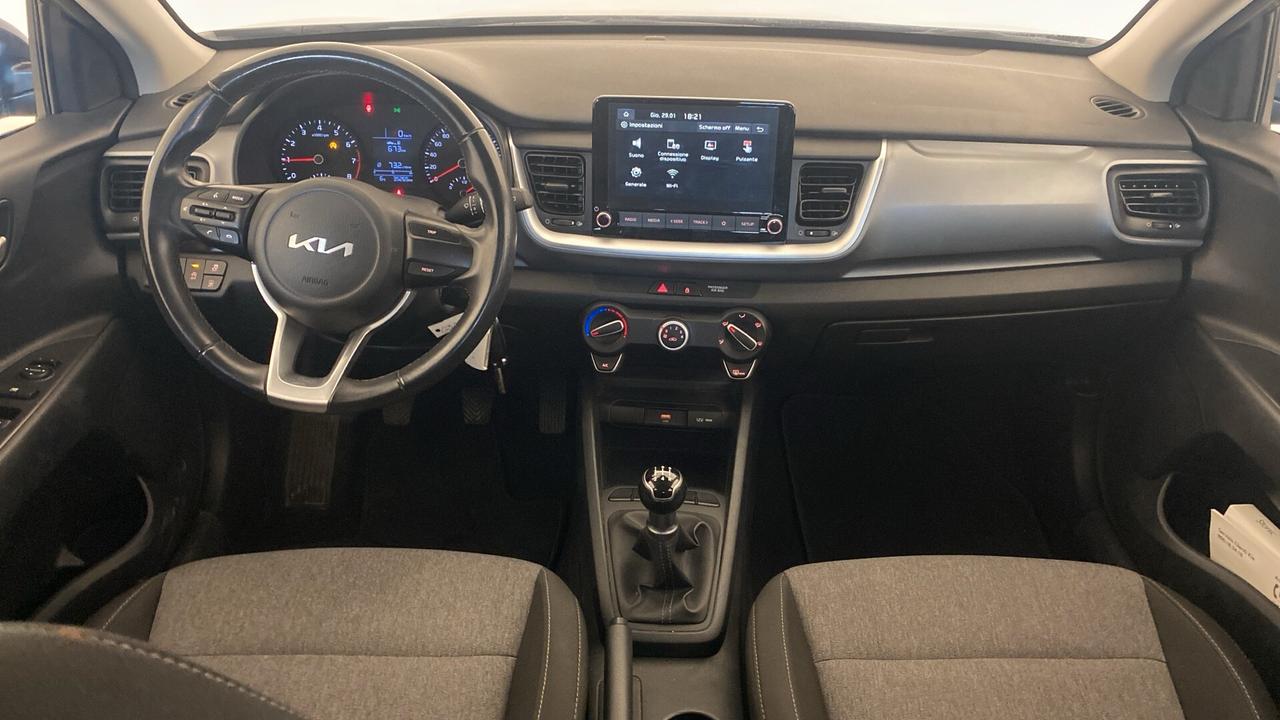 Kia Stonic 1.2 DPI Urban * 36.000 KM