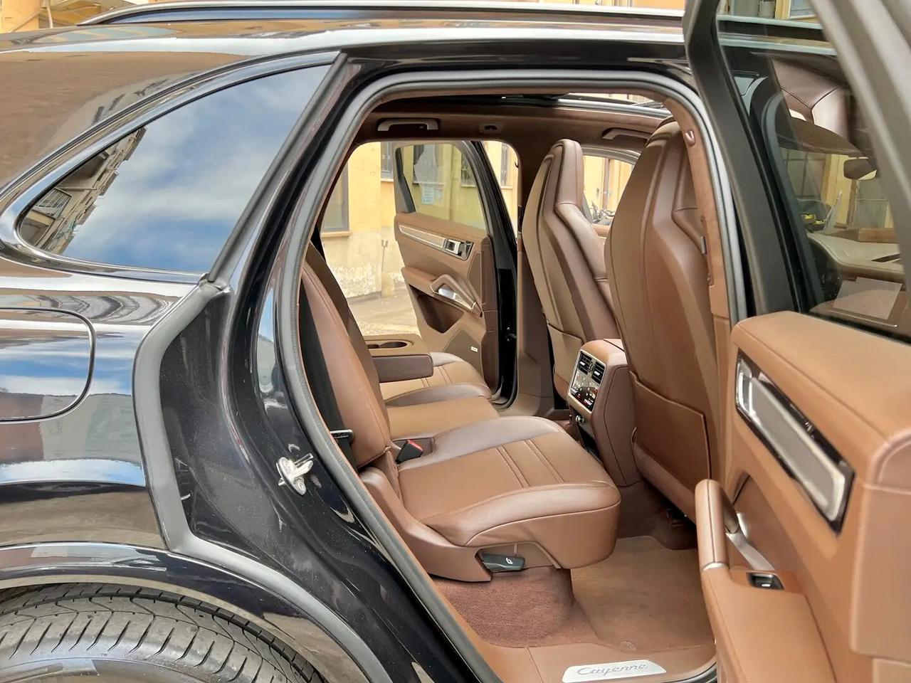 Porsche Cayenne 4.0 V8 Turbo