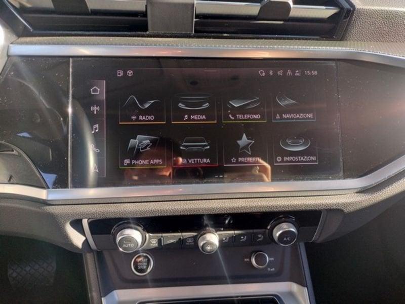 Audi Q3 35 TDI quattro S tronic Business