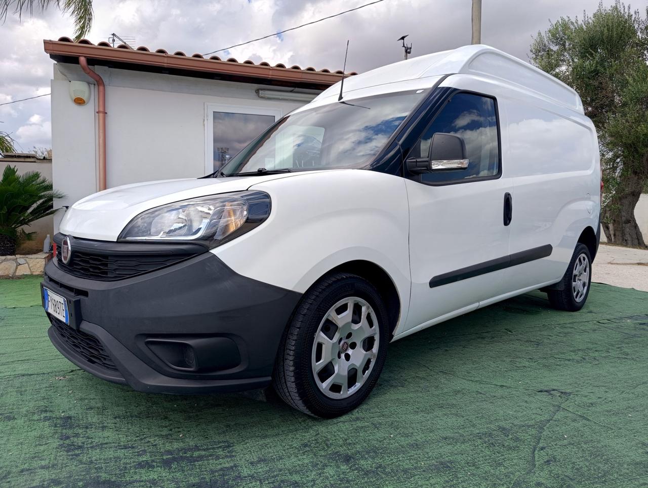 Fiat Doblò 1.6 MJT 105CV Cargo Maxi XL Lounge - 2019