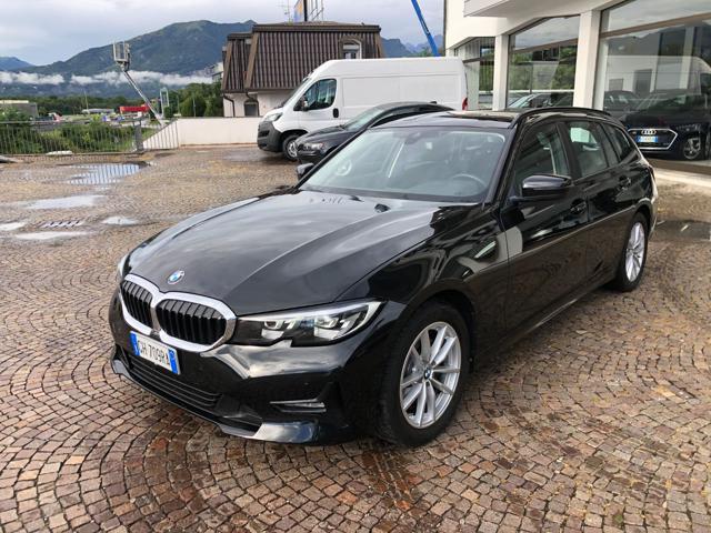 BMW 320 d 48V xDrive Touring Business Advantage