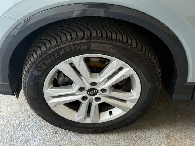 AUDI Q2 35 TDI S tronic Business Advanced