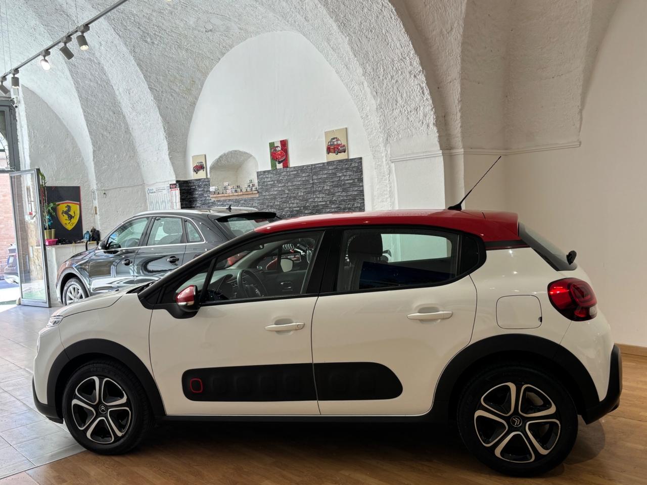Citroen C3 PureTech 1.2 82cv Shine