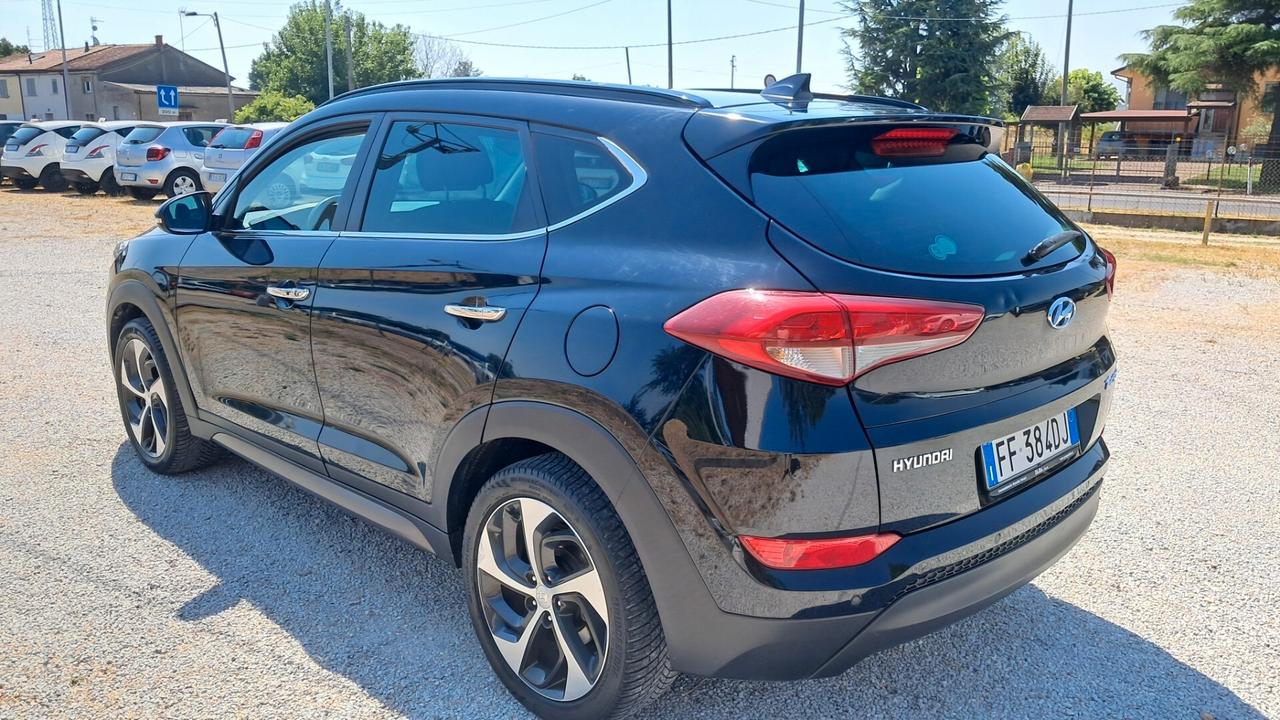 Hyundai Tucson 1.7 CRDi DCT XPossible