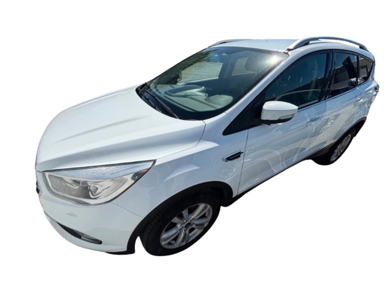 Ford Kuga II 1.5 tdci Titanium Business s&s 2wd 120cv powershift